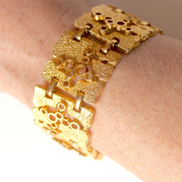 1960s modernist gold tone panels link bracelet abstract modern  Size M - Picture 10 of 10